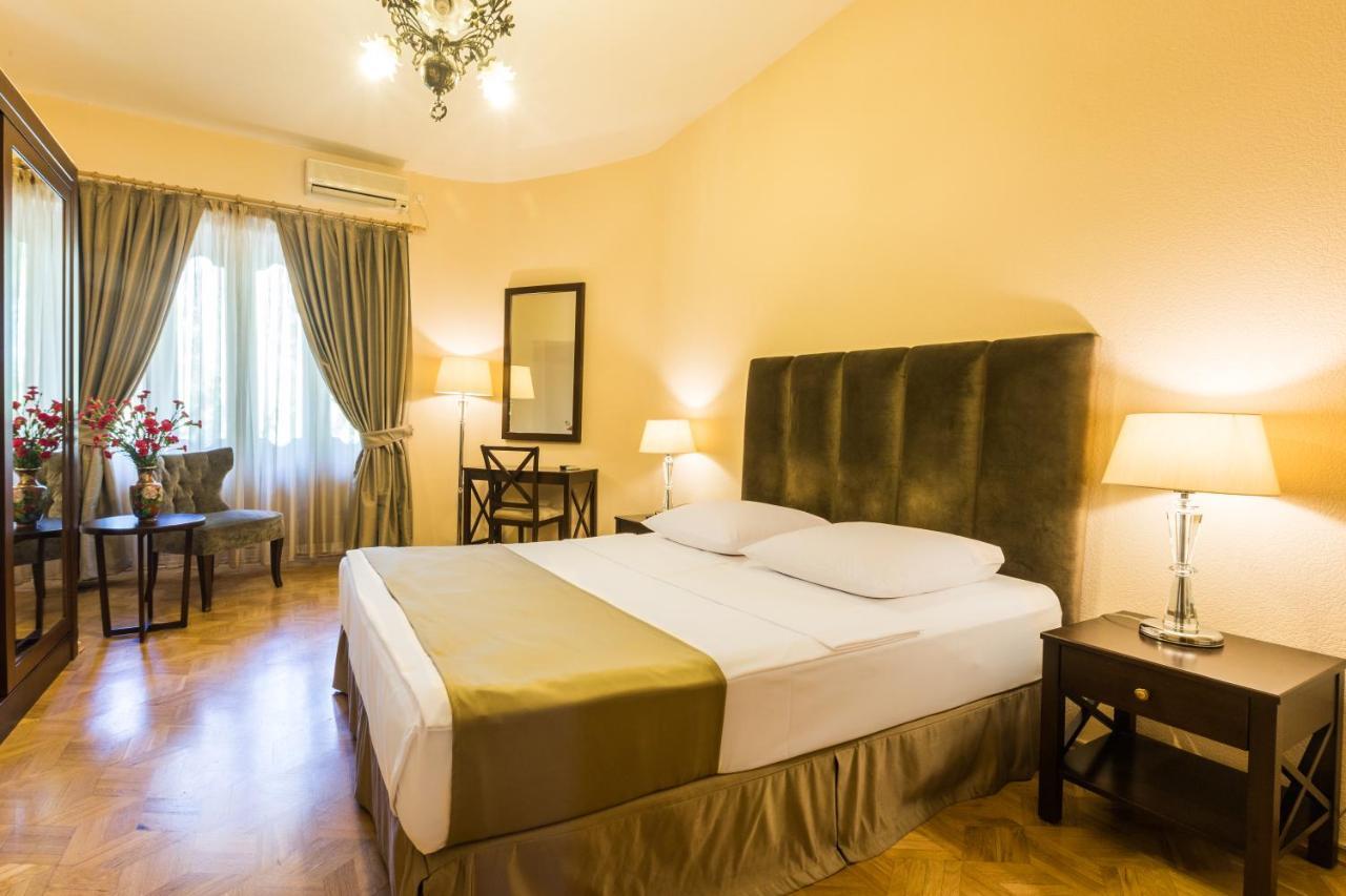 Hotel Vip Tiflis Exterior foto